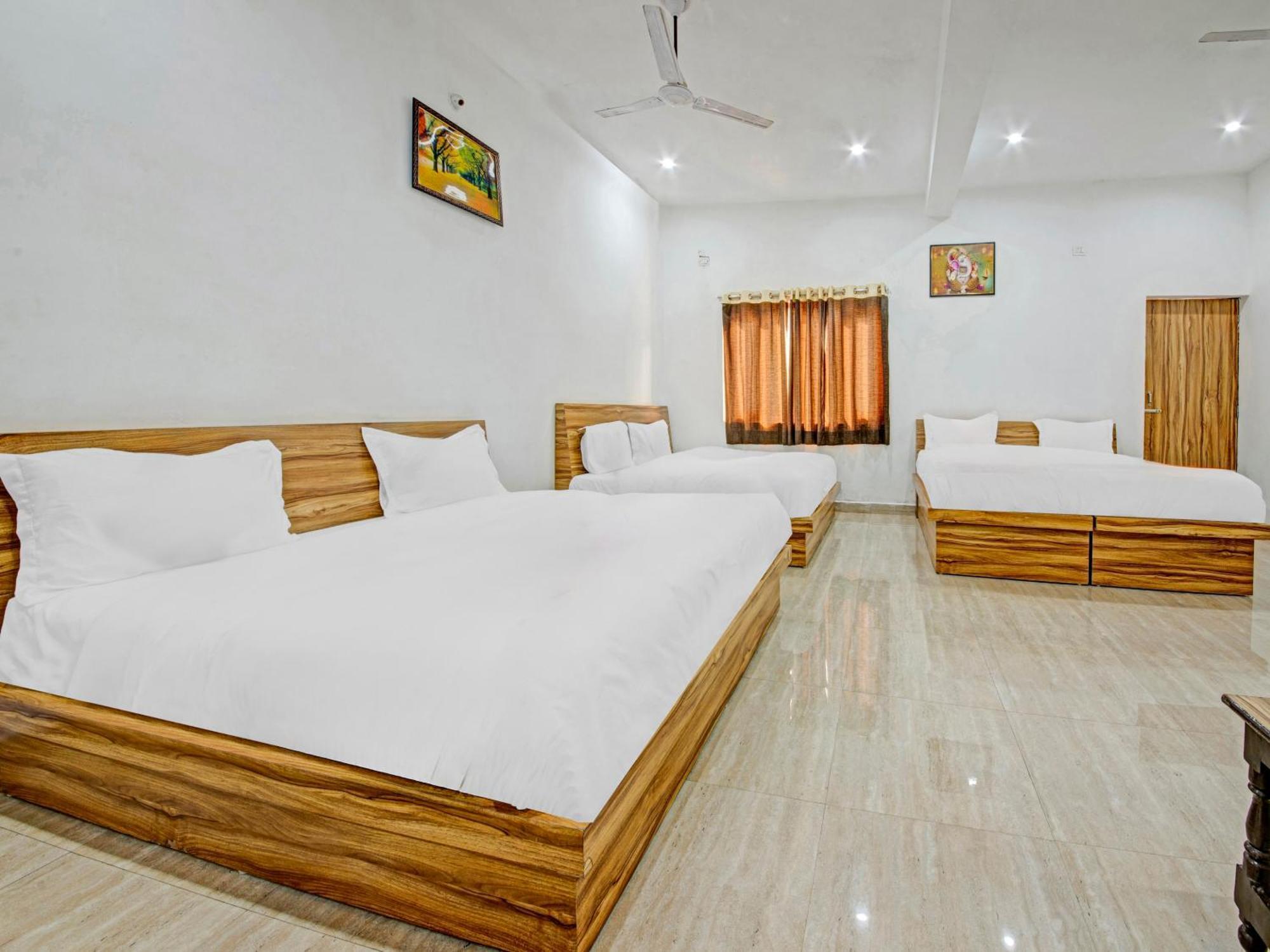 Hotel Kailasha Uttarkāshi Zewnętrze zdjęcie