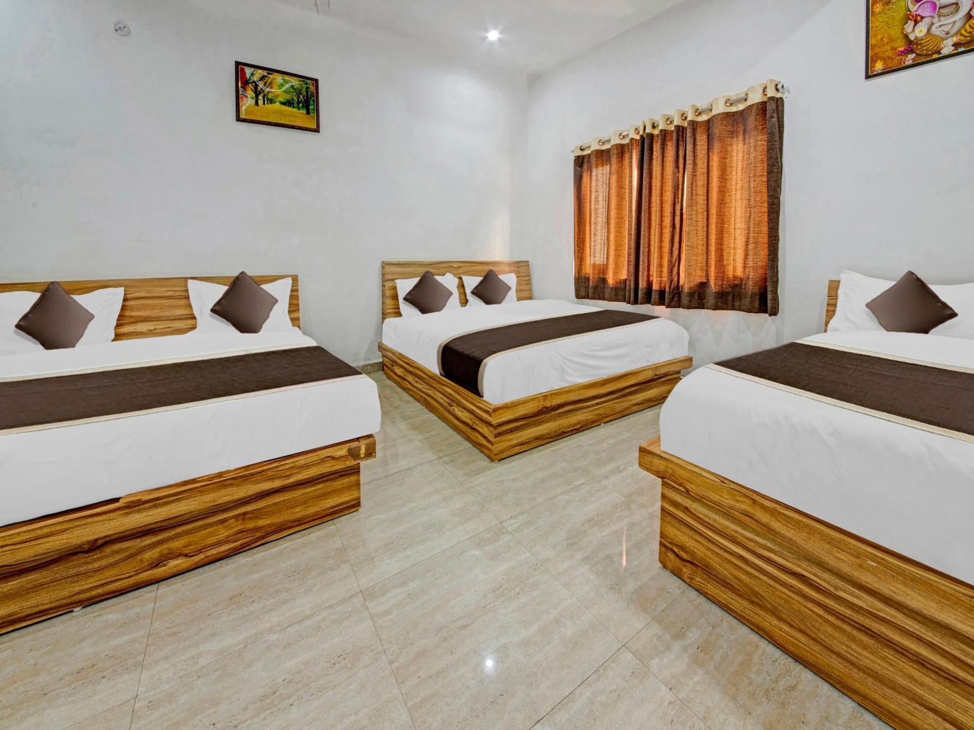 Hotel Kailasha Uttarkāshi Zewnętrze zdjęcie